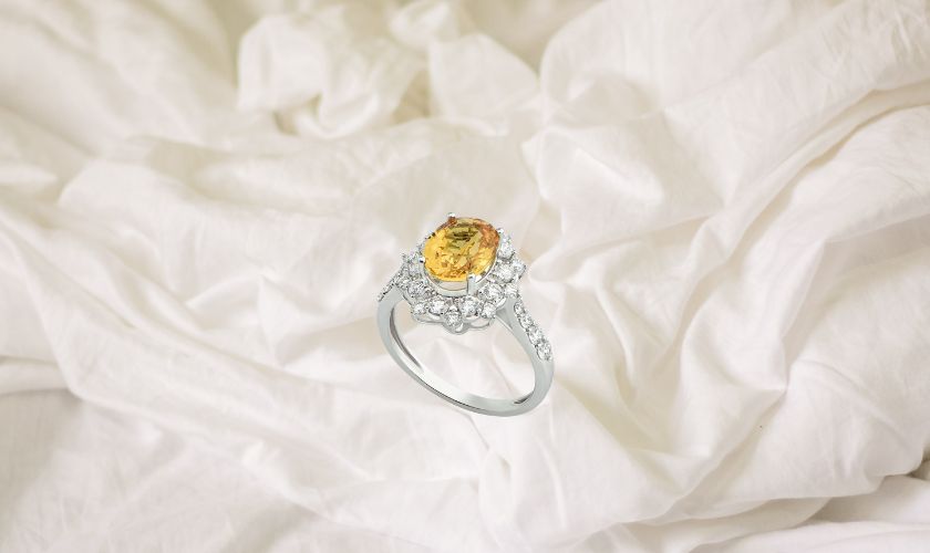 Nhẫn đá sapphire vàng nữ sang trọng