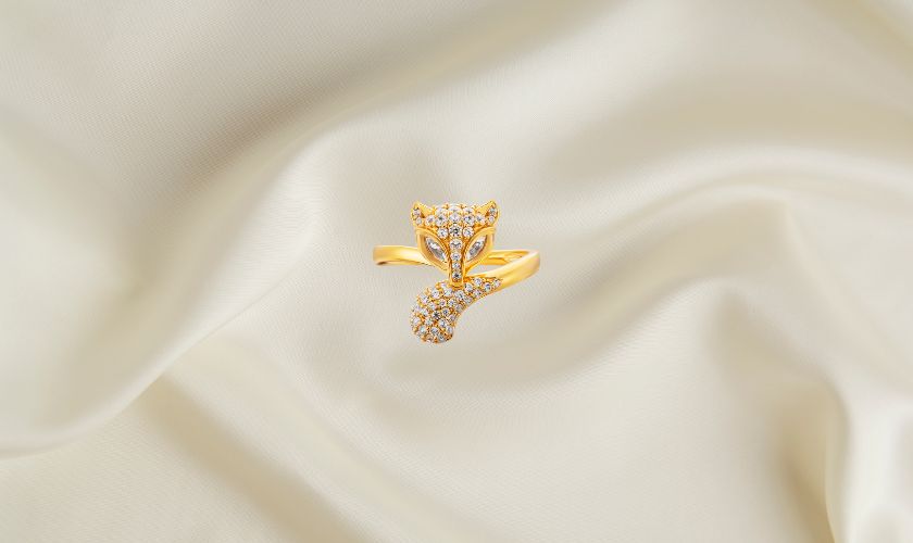 Nhẫn hồ ly bằng vàng 18K đính đá ECZ