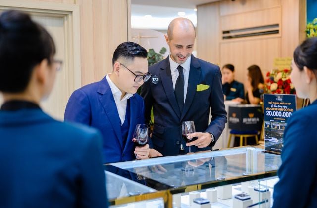 Jemia là địa chỉ mua nhẫn nam vàng 18k 1 chỉ uy tín