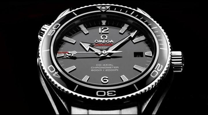 phân biệt đồng hồ Omega thật giả