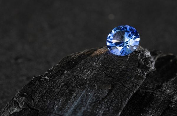 Kim cương màu xanh