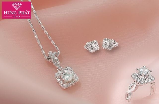 Hưng Phát USA là thương hiệu kim cương với hơn 30 năm kinh nghiệm