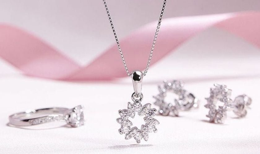 vang y la gi 1 bda9f14c9b90444a8563df7e77641693 1