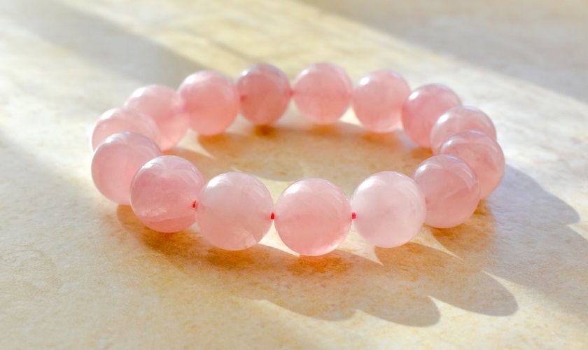 Mẫu vòng tay hạt đá Thạch Anh Hồng