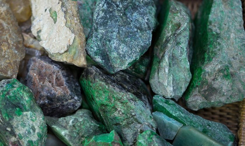 Đá Jadeite (Ngọc Cẩm Thạch)