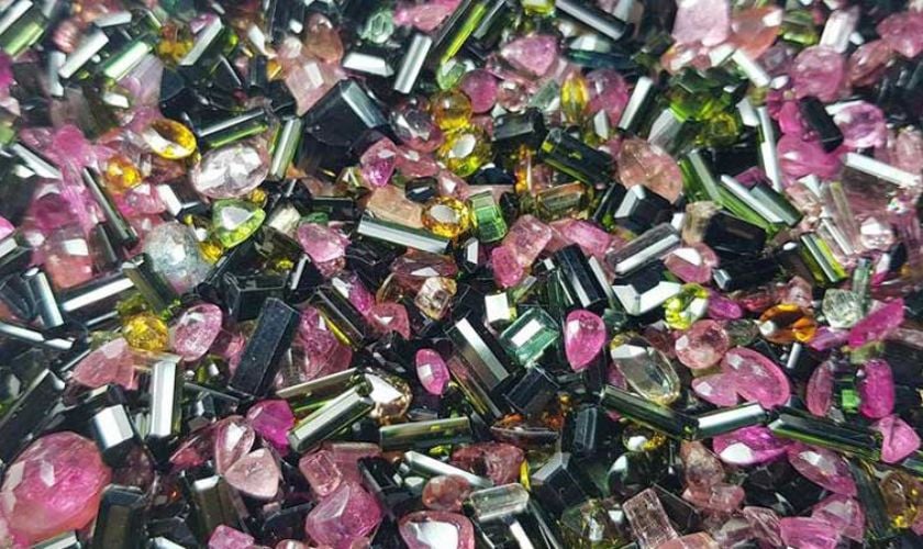 Đá Tourmaline