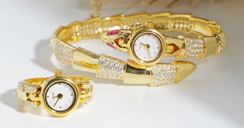 cac mau dong ho vang 18k nu 1