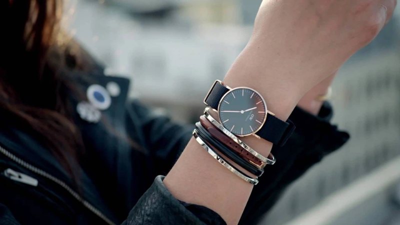 dong ho daniel wellington co tot khong