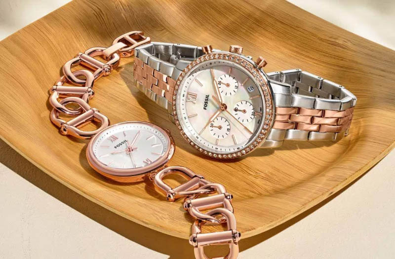 Dong ho Fossil nam