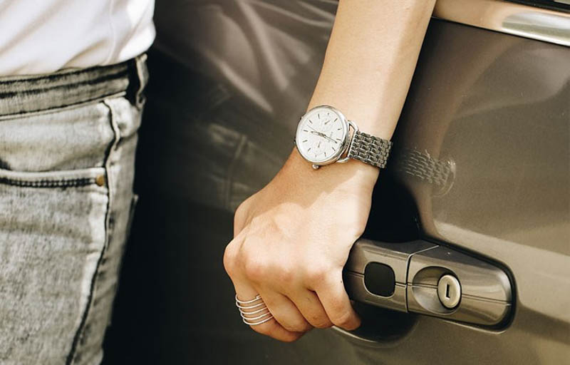 Dong ho Fossil san xuat o Trung Quoc