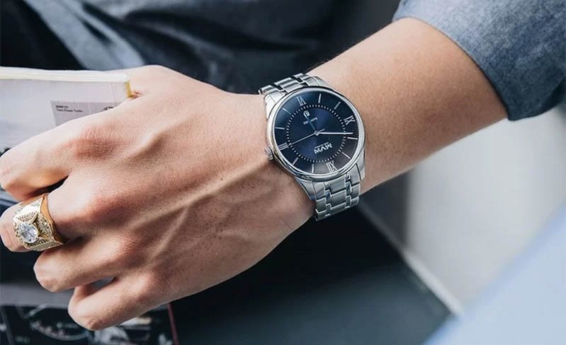 dong ho mvw cua nuoc nao 1