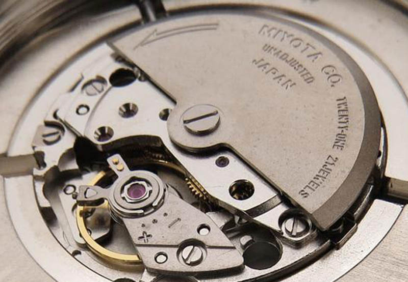 dong ho mvw la cua nuoc nao