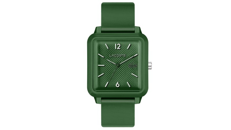 dong ho nam mat vuong day kim loai