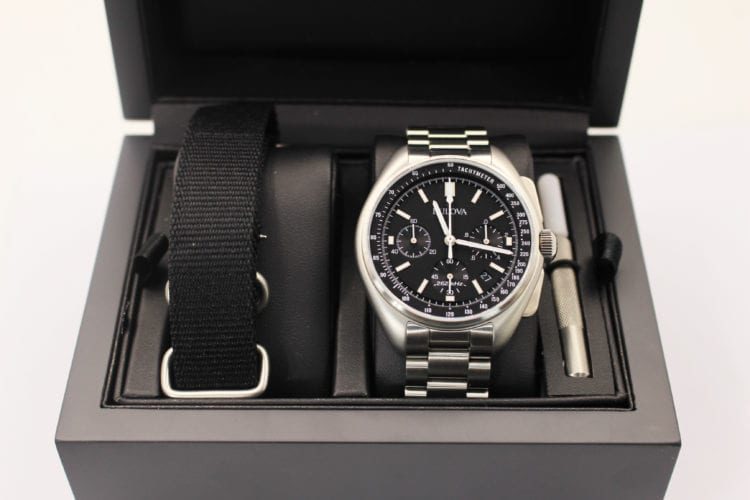 Đồng Hồ Pin Chính Xác Nhất