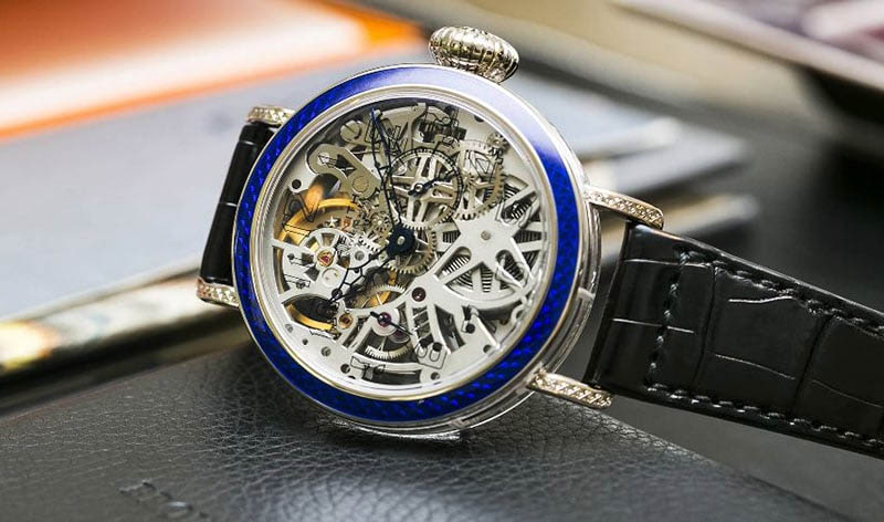 nhu the nao la dong ho skeleton