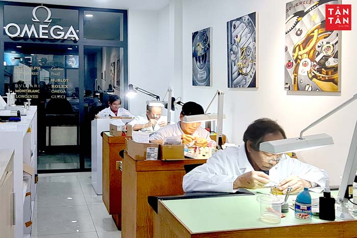 nhung dia chi ban dong ho uy tin