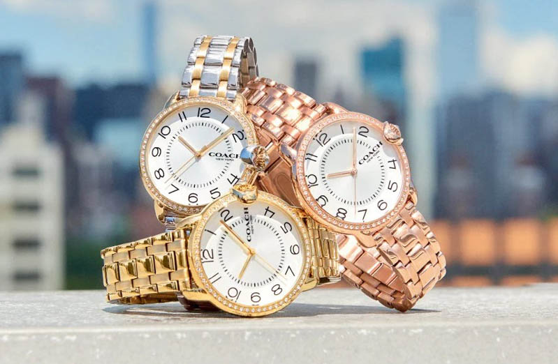 nuoc nao san xuat dong ho gucci