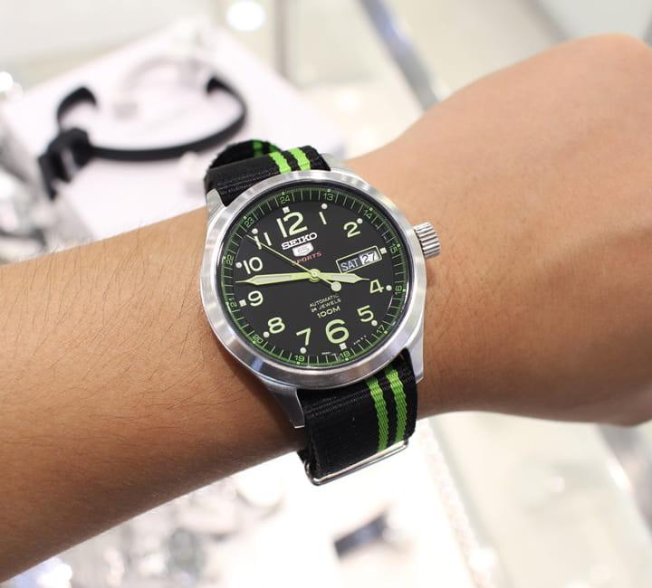 Đồng Hồ Seiko 5 Sport SRP273K1