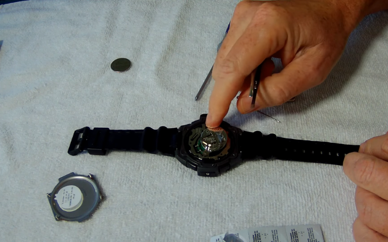 Hướng dẫn thay pin đồng hồ Casio