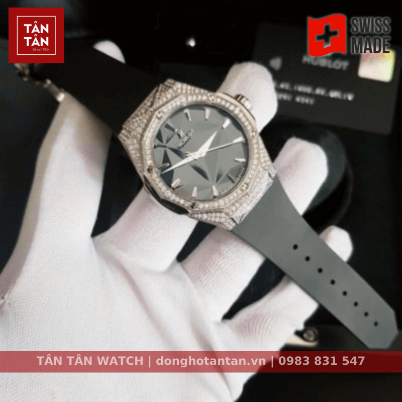 Hublot Classic Fusion Orlinski Titanium Pave 40mm