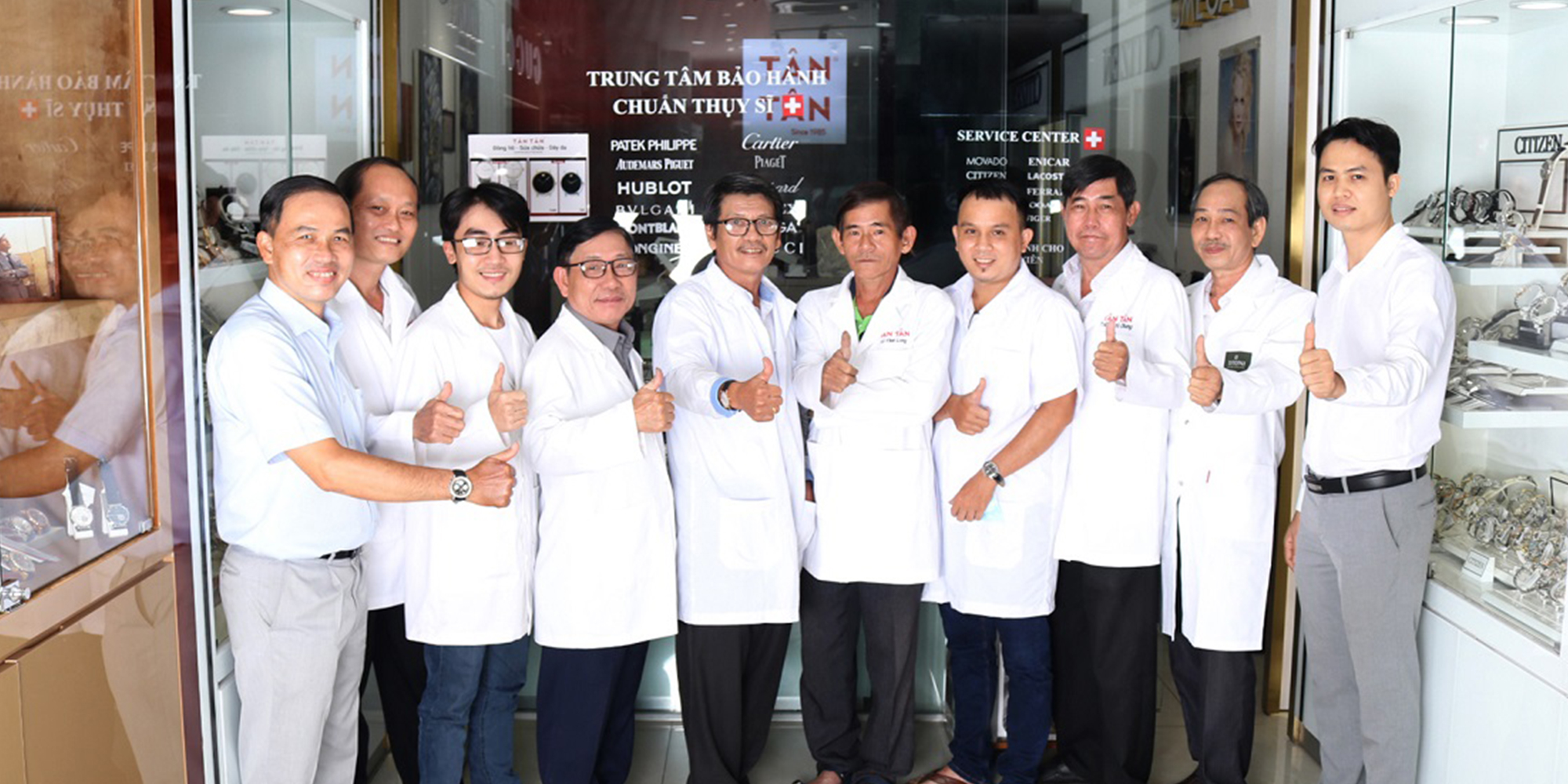 Thay pin đồng hồ với Đội ngũ thợ kỹ thuật lành nghề, được đào tạo bài bản