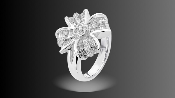 image3_4dae5d86bbc4439888cd241a1aedcbf2_grande Nhẫn vàng trắng 18K đính kim cương DOJI (Mã sản phẩm: AFRR000113D2DA1)