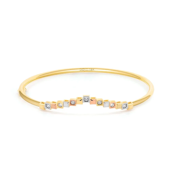 t-ke-vong-tay-gan-da-doc-dao-cua-doji_bfa72b9e0fb54619884efa37f0454116_grande Tô điểm nét sang quý trong thiết kế vòng tay gắn đá độc đáo của DOJI