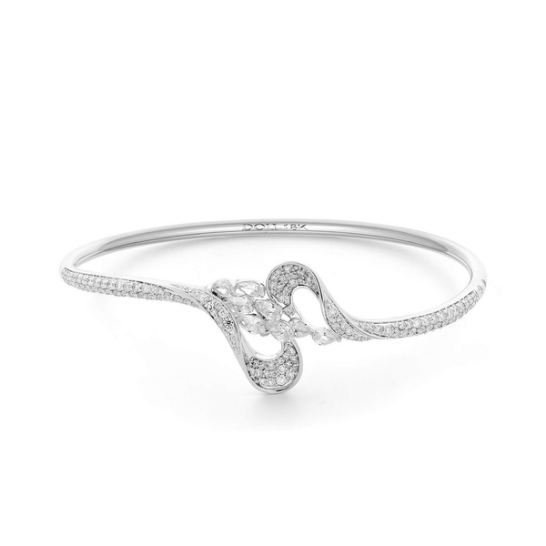 thiet-ke-vong-tay-vang-trang-18k-doji_0e4e7faab7154b4aa255641fcaa85698_grande Yêu kiều, trang nhã và đậm dấu ấn cá nhân trong thiết kế vòng tay vàng trắng 18K DOJI