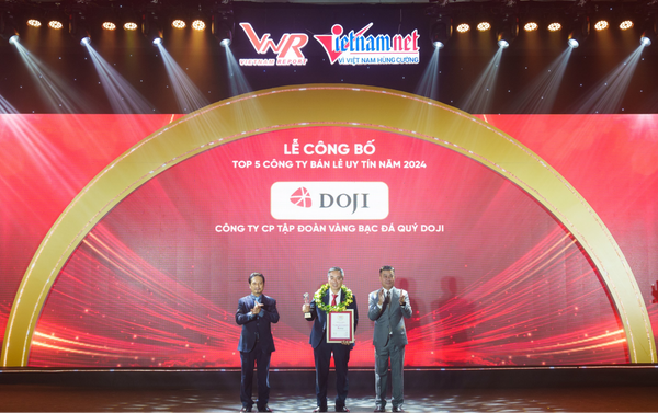 image3_7cb21ce1fa8c4915ba7d5efce052e57d_grande Công ty CP Tập đoàn vàng bạc đá quý DOJI nằm trong top 5 công ty bán lẻ uy tín năm 2024