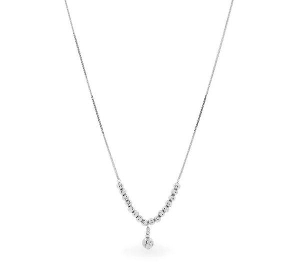 inh-roi-tu-do-nhu-giot-nuoc-tinh-khoi_1838d0f50347493fb928d2856f6da4af_grande Trung tâm của thiết kế là chuỗi các viên bi tròn bóng với viên bi lớn đính rơi tự do như giọt nước tinh khôi